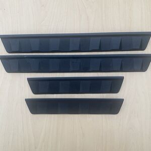 GM 25790571 & 25790574 Plate Assembly Front Back Side Door Sill Trim Black Set 4